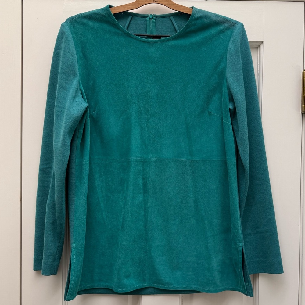 St. John Collection Teal Long Sleeve Top 
Suede Front  and Knit Sleeves & Back